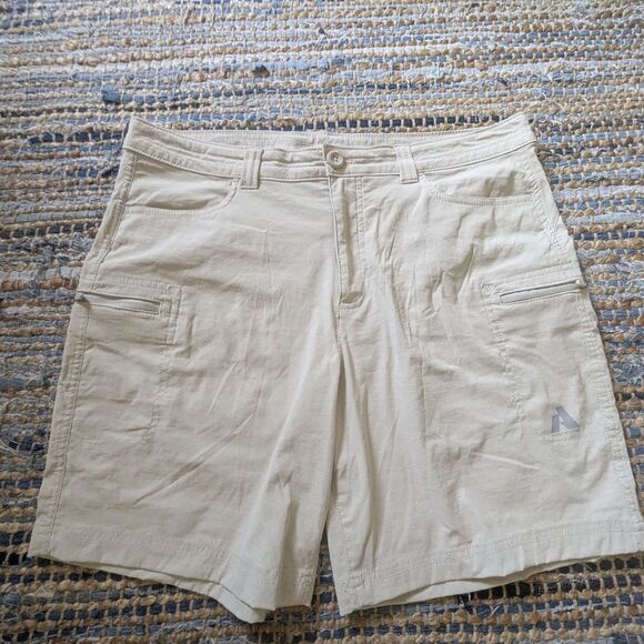 Eddie Bauer First Ascent Women's T14 Khaki Shorts Zip Pockets Neutral Hiking Cam - Picture 2 of 6